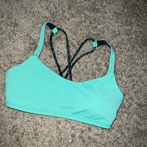 Free to Be Lululemon Bra Size 6